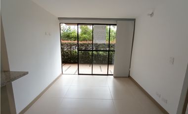 Arriendo apartamento en unidad cerrada en La Ceja