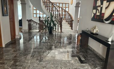 Se vende casa