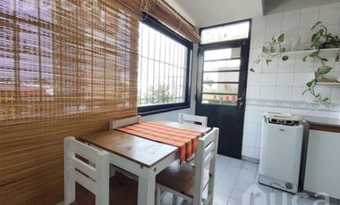 Piso de 3 dormitorios y terraza propia en venta en Martínez