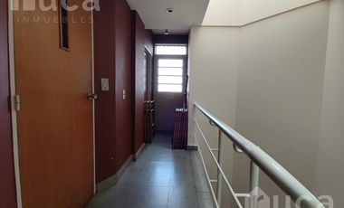 Piso de 3 dormitorios y terraza propia en venta en Martínez