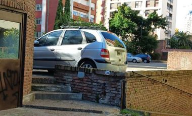 Cochera en  VICENTE LOPEZ