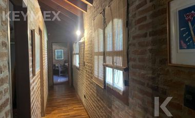 Casa en venta en calle 23 entre 416 y 417 - Villa Elisa