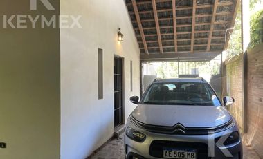 Casa en venta en calle 23 entre 416 y 417 - Villa Elisa