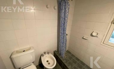 Casa en venta en calle 23 entre 416 y 417 - Villa Elisa
