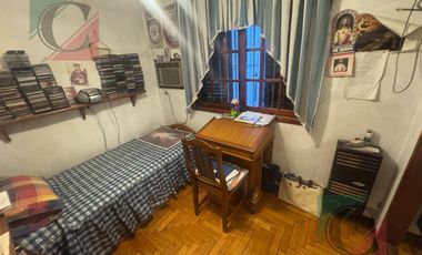 Casa 6 ambientes con cochera LANUS CENTRO APTO CREDITO