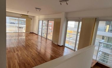 Exclusivo Dúplex en Alquiler 3 dormitorios, dependencia y cochera en Olivos