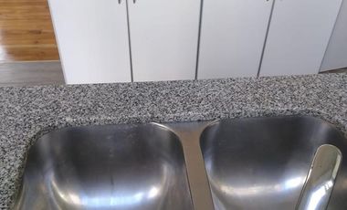 Exclusivo Dúplex en Alquiler 3 dormitorios, dependencia y cochera