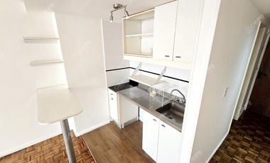 Maipu 800 - Retiro - Monoambiente divisible baño refaccionado seguridad 24 hs