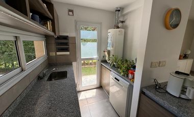 OPORTUNIDAD! Casa en La Horqueta de Echeverría  RETASADO