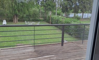 Casa con Pileta y Jardín en Alquiler / San Isidro Labrador - Villanueva