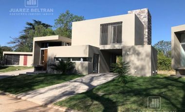 Complejo AMALFI, tres dormitorios - Av. Universitaria N°142 - Villa Allende Golf