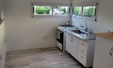 Casa en alquiler - 1 Dormitorio 1 Baño - Sicardi