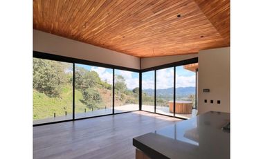 Casa en Venta en El Retiro Sector Fizebad