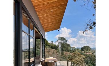 Casa en Venta en El Retiro Sector Fizebad