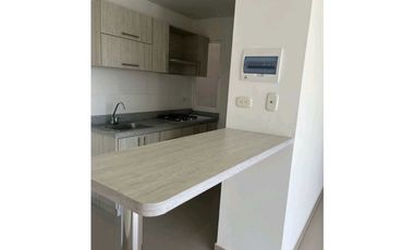 SE ARRIENDA APARTAMENTO EDF. MIRADOR DEL CERRITO