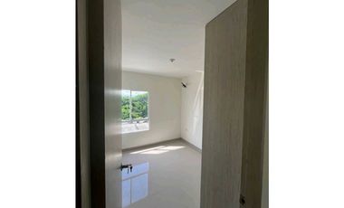 SE ARRIENDA APARTAMENTO EDF. MIRADOR DEL CERRITO