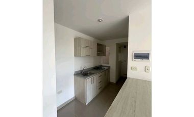 SE ARRIENDA APARTAMENTO EDF. MIRADOR DEL CERRITO