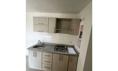 SE ARRIENDA APARTAMENTO EDF. MIRADOR DEL CERRITO