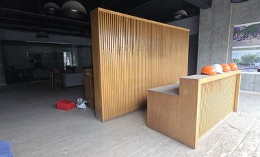 Se renta local comercial en Anzures  listo para instalarse.