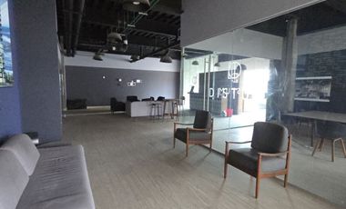 Se renta local comercial en Anzures  listo para instalarse.