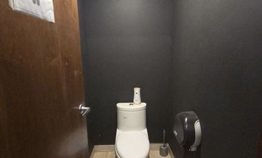 Se renta local comercial en Anzures  listo para instalarse.