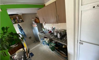 Vendo Apartamento en Conjunto Residencial Tucanes, sobre la auto sur