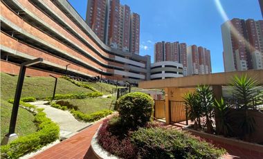 APARTAMENTO PARA LA VENTA EN ROBLEDO PAJARITO