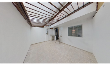 Santillana, Venta casa de 3 habitaciones, Mosquera
