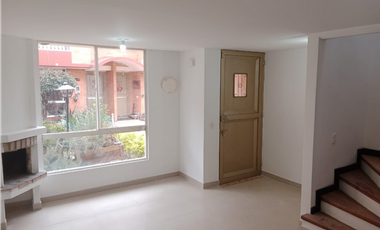 Santillana, Venta casa de 3 habitaciones, Mosquera