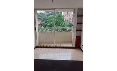 ApartaEstudio en Venta, Almería en  Medellín