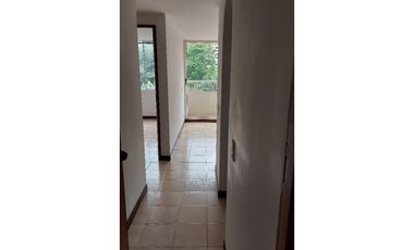 ApartaEstudio en Venta, Almería en  Medellín