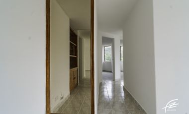 APARTAMENTO EN VENTA EN LA LOMA DE SAN JULIAN,MEDELLN