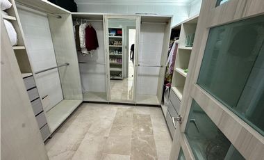 CASA DE CONJUNTO EN VENTA EN ALTOS DE RIOMAR