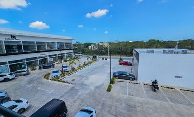 Local Comercial · Renta · Av. Prol. La Luna · Huayacán · Doble Altura · Bulan