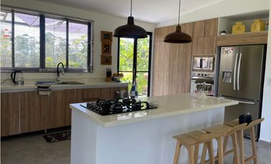 Finca en Parcelacion Rionegro sector club la macarena