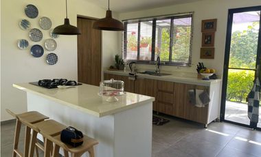 Finca en Parcelacion Rionegro sector club la macarena