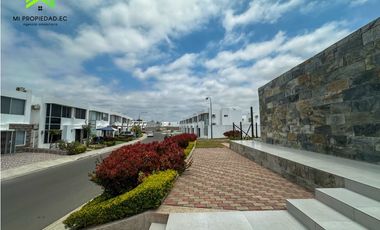 CASA AMOBLADA EN ALQUILER URB MARINA BAY, VA MANTA - JARAMIJO