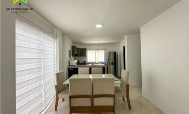 CASA AMOBLADA EN ALQUILER URB MARINA BAY, VA MANTA - JARAMIJO