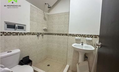 CASA AMOBLADA EN ALQUILER URB MARINA BAY, VA MANTA - JARAMIJO