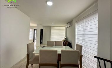 CASA AMOBLADA EN ALQUILER URB MARINA BAY, VA MANTA - JARAMIJO