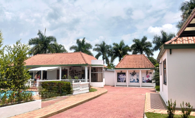 Casa Campestre - Condominio Las Acacias - Anapoima