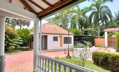 Casa Campestre - Condominio Las Acacias - Anapoima