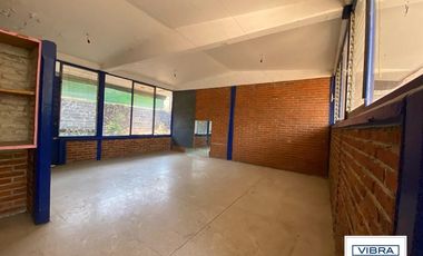 4,000 m2 a la renta USO DE SUELO COMERCIAL