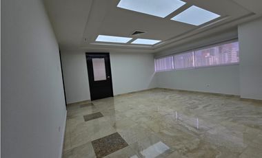 Oficina en venta - Obarrio - Ph Comosa- 4 Park D.D