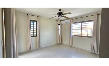 Hermosa Casa en Venta,  Woodlands - Panamá Pacifico