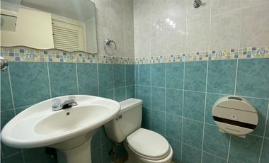 HOWARD / 319M / 3 HABITACION + SERVICIO / TERRAZA / DOS NIVELES