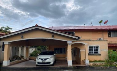 HOWARD / 319M / 3 HABITACION + SERVICIO / TERRAZA / DOS NIVELES