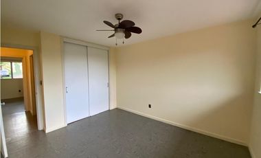 HOWARD / 319M / 3 HABITACION + SERVICIO / TERRAZA / DOS NIVELES