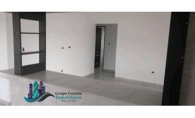 EN VENTA CASA EN VILLA MERCEDES DAVID, 450 MT2.