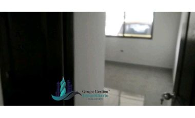 EN VENTA CASA EN VILLA MERCEDES DAVID, 450 MT2.